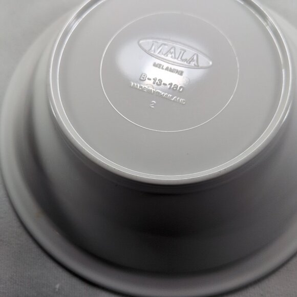 MALA Melamine Jungle Parrots & Flowers Set Cups Saucers Bowls Plates 10 Lot - Picture 8 of 15